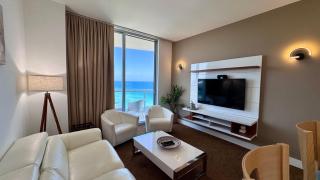 Luxury Penthouse Oasis - Oceanfront Views & Resort Perks - 2