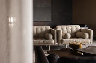 Black Sand Hotel - 3