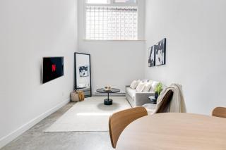 Le Mile End by M11 - Modern & Stylish 1BDR with Sofa Bed - 9
