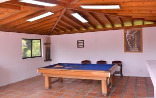 Finca con Piscina gigante y con jacuzzi cerca al peñol - 4