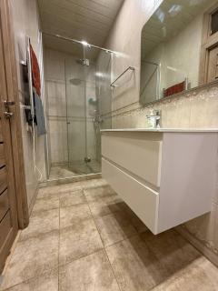 2BR Family Apartments Near Republic Square - 5