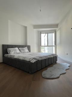 Sky Line Apartm in City Center, 3BR, Free Parking - Prishtinë - 4