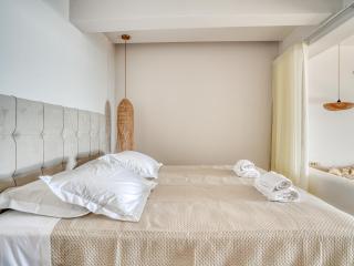 Posidonia Suites - 1