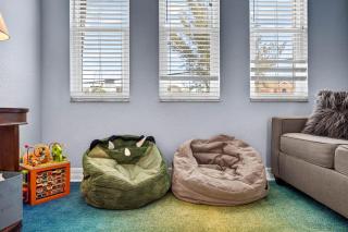 Treasure Island Beach Villa - 5