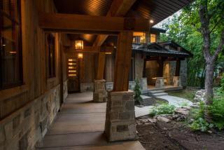 THE GREAT ESCAPE - Modern Luxury Mountain Estate, Private, Hot Tub - 4