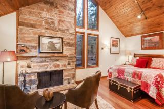 Hillside Hideaway - Hot Tub, Sauna, Kids loft - 7