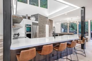 Modern Treehouse - Unique Contemporary Home Nestled in the Forest, Hot Tub, Fireplace, Game Room - 9