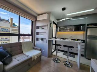 Studio Novo e Moderno no Alto da XV para ate 3 pessoas - 0