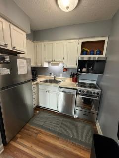 Spacious Gatlinburg Condo With Million Dollar Mountain Views - 7