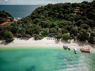 OUTRIGGER Phi Phi Island Resort - 8
