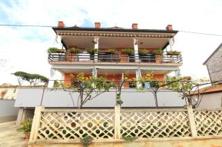 Apartment Tre pini 2 - 8