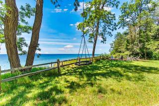 Blackstone on the Bluff with Lake Views Historic Home Family Friendly - 3