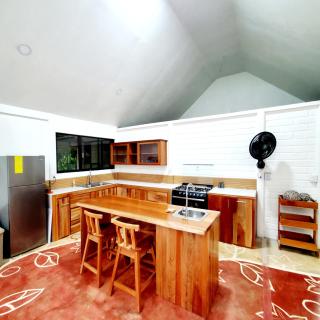 Family House with Private Pool - 8