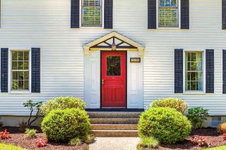 Blackstone on the Bluff with Lake Views Historic Home Family Friendly - 2