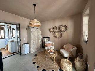 R1395 Maravillas 2A, Maro - 2