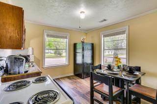 Port Arthur Homebase: Work, Dine & Play! - 2