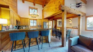 Smokey Plaza Condo 1 - Ketchum - 2