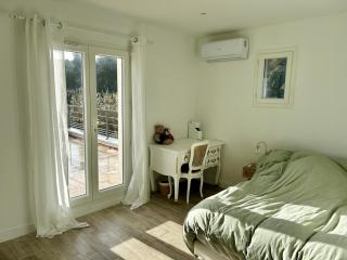 Maison contemporaine proche de la mer - 8