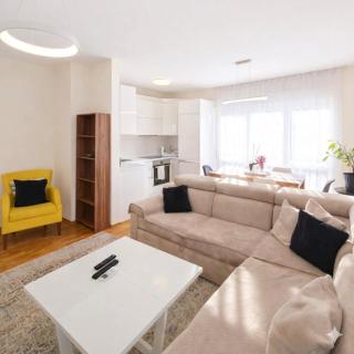 Fully furnished apartment in Street C - 3