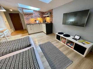 Loft Studio in Krakow Old Town - AC, Netflix, Prime - 7