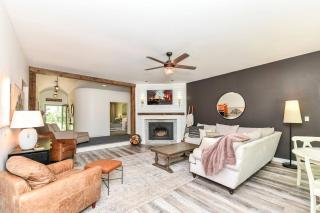 Modern farmhouse in the Woods - 7