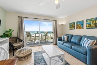 Pelican Isle 214 - 9