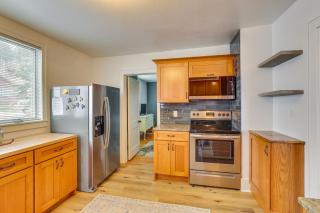 Lead Home with Free WiFi about 5 Mi to Terry Peak! - 2