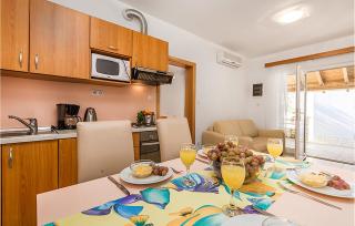 Stunning Home In Kampor - 6