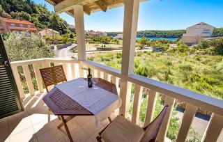 Stunning Apartment In Palit - 9