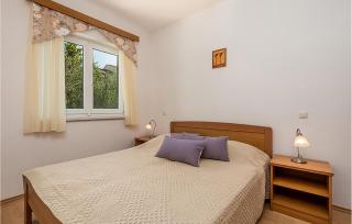 Beautiful Apartment In Kampor With Wifi - 6