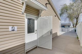 11 Mi to Great Salt Lake Magna Getaway! - 4