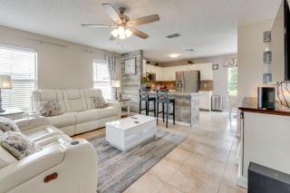 Lanai w/ Private Pool! Golf Getaway in Haines City - 6