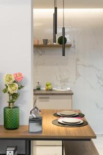 Cozy Modern Apartment Inside The City Center - 1