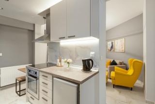 Cozy Modern Apartment Inside The City Center - 2