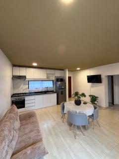 Casa en alquiler temporal en Piriapolis - 0