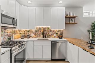 Old City Near Historic Sites Mins to Stadium - 8