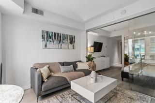 Yorkville Prestige 1 Bedroom Suite - 7