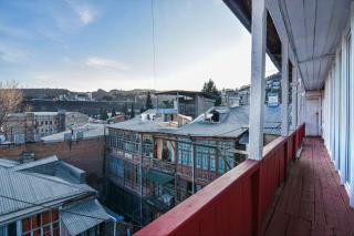 Old Tbilisi - Newly Renovated 1 BR Apartment - 3
