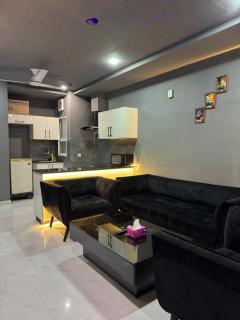 Zameen opal lahore - 6