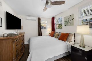 Private Rooms at Miami Centrally Located with free Parking - 5