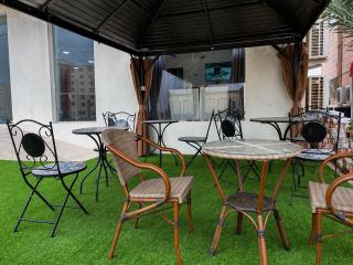 المزار للشقق الفندقية 1 - 4