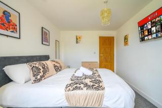 Soothing and Welcoming Stay in West Yorkshire - 1