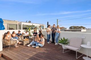 The Barkly Scene with Rooftop Retreat - 0