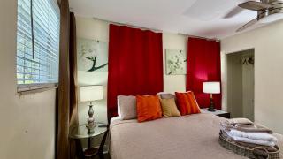 Private Rooms at Miami Centrally Located with free Parking - 6