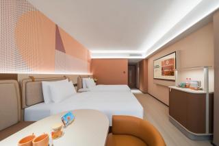 Orange Hotel Shenzhen Dongmen Lakebei Subway Station Store - 1