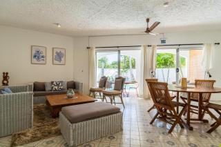 Mont Choisy Lodge 7 Rooms, Large Pool, 2 Min Walk to Beach - 5