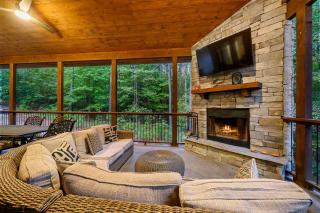 Aspen Creek Lodge - Spacious Luxury Cabin Retreat - 7