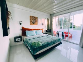 Bougainvillea guesthouse - San Juan - 8