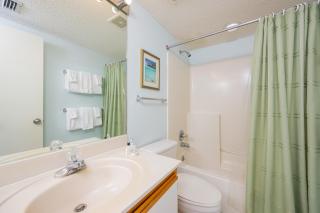 Three-Bedroom Apartment - Orange Beach - 1