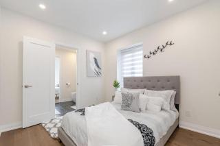 Toronto Midtown Luxury Living - 4